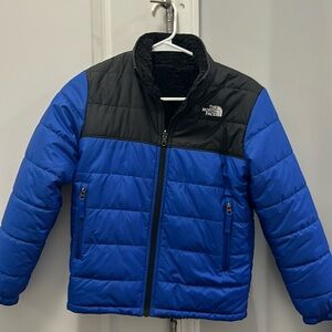 Boys size 10/12 Northface coat